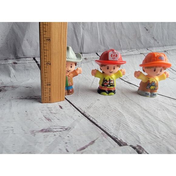 Little People Firefighter Cowboy Construction Worker Lot of 3 - Picture 4 of 6